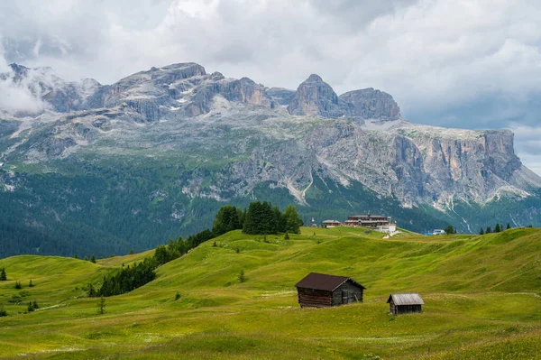 Płaskowyż Pralongia Sercu Dolomitów Pomiędzy Corvara San Cassiano — Zdjęcie stockowe