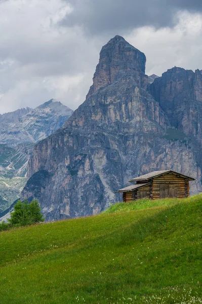 Płaskowyż Pralongia Sercu Dolomitów Pomiędzy Corvara San Cassiano — Zdjęcie stockowe