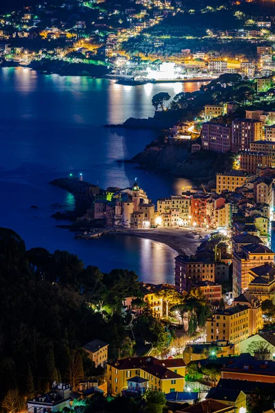 Vista Del Pueblo Camogli Orilla Durante Hora Azul — Foto de Stock