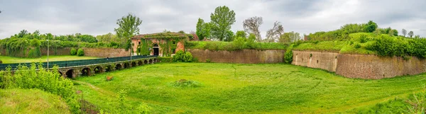 亚历山大港小城 Cittadella Alessandria 是位于亚历山大港的一座星堡和城堡 由撒丁岛王国建于18世纪 — 图库照片