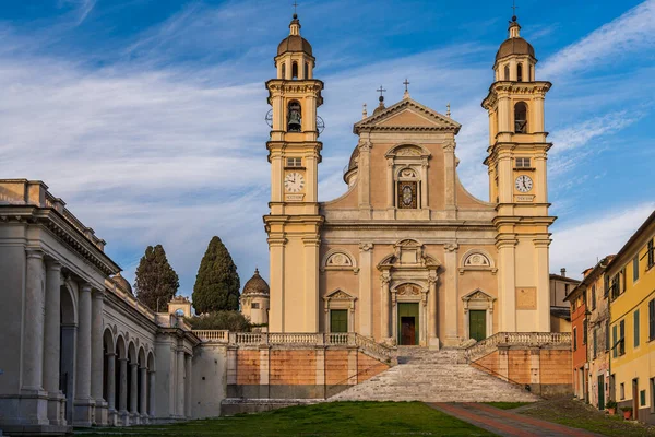 Fassade Der Hauptkirche Von Lavagna Einem Maritimen Dorf Der Italienischen — Stockfoto