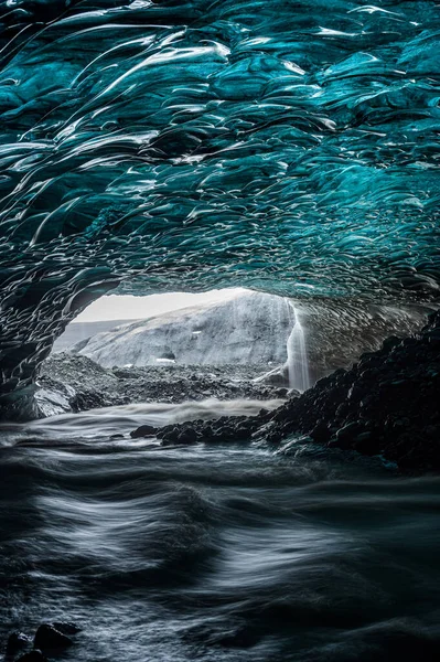 Maravilhosas Cores Gelo Azul Nas Cavernas Gelo Vatnajokull Maior Geleira — Fotografia de Stock