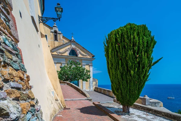 Arcibishop Church Maritime Village Noli Italian Riviera — Fotografia de Stock