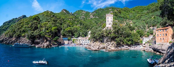 Talya Daki Portofino Denizcilik Doğal Parkı Nda San Fruttuoso Köyü — Stok fotoğraf