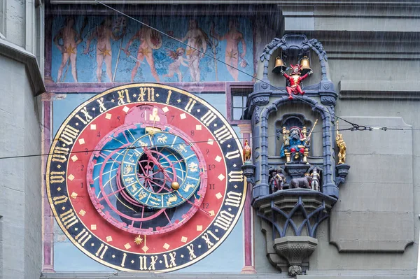 Stary Zegar Astronomiczny Bramie Starym Mieście Berno Szwajcaria — Zdjęcie stockowe