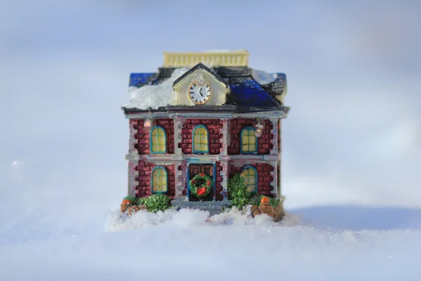 Christmas home in snow — Stock Photo, Image