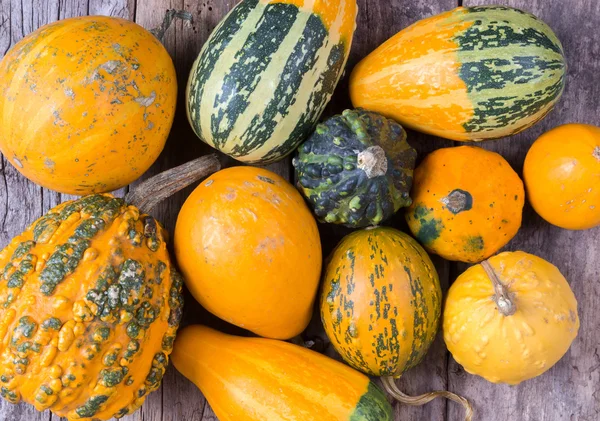 Pumpkins on a wooden table , backrounds — Stock Photo, Image