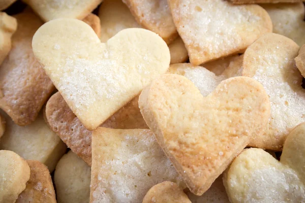 Biscoitos de açúcar em forma de coração doce — Fotografia de Stock