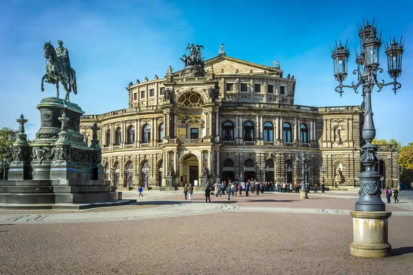 Opernhaus Dresden — Stockfoto