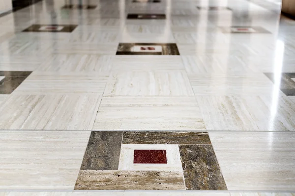 Piso de mármore Grande Sultão Qaboos Mesquita — Fotografia de Stock