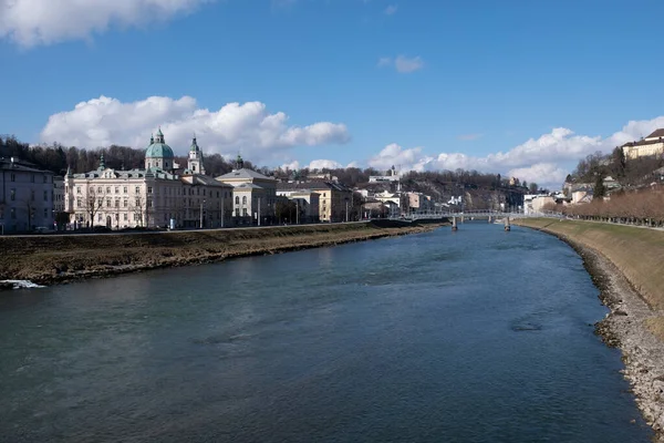 Άποψη Της Πόλης Σάλτσμπουργκ Στην Αυστρία Ευρώπη Τον Φεβρουάριο Εικόνα Αρχείου