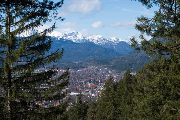 Landschap Met Zon Bij Garmisch Partenkirchen Beieren Lente — Stockfoto