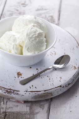 Vanilyalı dondurma.