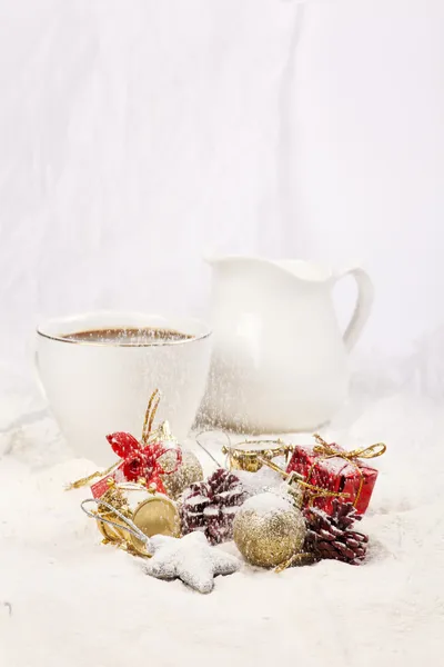 Weihnachtsstillleben mit Kaffee — Stockfoto