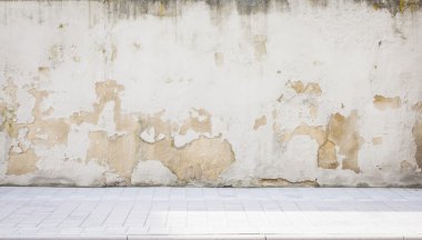 eski yıpranmış duvar ve döşeme