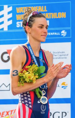 Stockholm - Ağustos, 24: altın madalya gwen jorgensen Stockholm, İsveç kadın İTÜ dünya triatlon serisi olay 24 Ağustos 2013