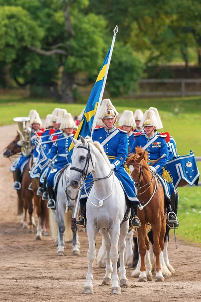 STOCKHOLM - SEP, 22 : Le corps de musique monté en attente d'entrer dans le stade lors de l'événement The Mounted Guard pour le public à Ryttarstadion 22 sept. 2013 à Stockholm, Suède — Photo