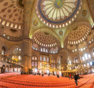 istanbul'da Sultanahmet Camii kubbe dekore edilmiş