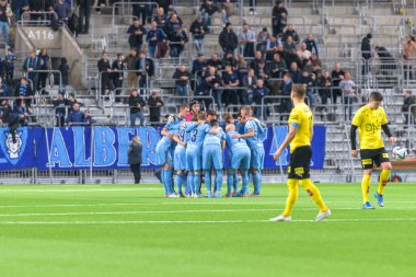 STOCKHOLM, SWEDEN - 12 Şubat 2022: Stockholm 'deki Tele2 Arena' da Djurgarden IF (DIF) ile Lillestrom SK arasında oynanan dostane futbol maçı. Nihai sonuç 1-0