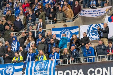 STOCKHOLM, SwEDEN - OCT 13 2022: DjurGardens IF (DIF) - UEFA Avrupa Konferans Ligi 'nde KAA Gent' e karşı Stockholm 'deki Tele2 arenasında. Son sonuç 4-1