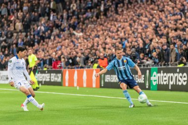STOCKHOLM, SwEDEN - OCT 13 2022: DjurGardens IF (DIF) - UEFA Avrupa Konferans Ligi 'nde KAA Gent' e karşı Stockholm 'deki Tele2 arenasında. Son sonuç 4-1