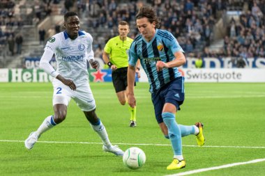 STOCKHOLM, SwEDEN - OCT 13 2022: DjurGardens IF (DIF) - UEFA Avrupa Konferans Ligi 'nde KAA Gent' e karşı Stockholm 'deki Tele2 arenasında. Son sonuç 4-1