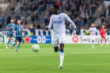 STOCKHOLM, SwEDEN - OCT 13 2022: DjurGardens IF (DIF) - UEFA Avrupa Konferans Ligi 'nde KAA Gent' e karşı Stockholm 'deki Tele2 arenasında. Son sonuç 4-1