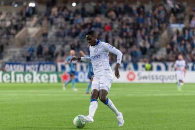STOCKHOLM, SwEDEN - OCT 13 2022: DjurGardens IF (DIF) - UEFA Avrupa Konferans Ligi 'nde KAA Gent' e karşı Stockholm 'deki Tele2 arenasında. Son sonuç 4-1