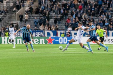 STOCKHOLM, SwEDEN - OCT 13 2022: DjurGardens IF (DIF) - UEFA Avrupa Konferans Ligi 'nde KAA Gent' e karşı Stockholm 'deki Tele2 arenasında. Son sonuç 4-1