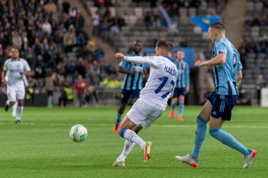 STOCKHOLM, SwEDEN - OCT 13 2022: DjurGardens IF (DIF) - UEFA Avrupa Konferans Ligi 'nde KAA Gent' e karşı Stockholm 'deki Tele2 arenasında. Son sonuç 4-1