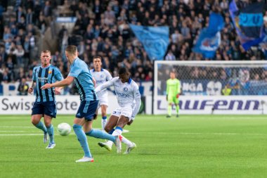 STOCKHOLM, SwEDEN - OCT 13 2022: DjurGardens IF (DIF) - UEFA Avrupa Konferans Ligi 'nde KAA Gent' e karşı Stockholm 'deki Tele2 arenasında. Son sonuç 4-1