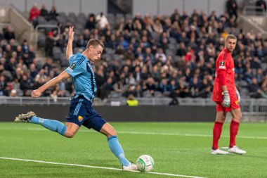 STOCKHOLM, SwEDEN - OCT 13 2022: DjurGardens IF (DIF) - UEFA Avrupa Konferans Ligi 'nde KAA Gent' e karşı Stockholm 'deki Tele2 arenasında. Son sonuç 4-1