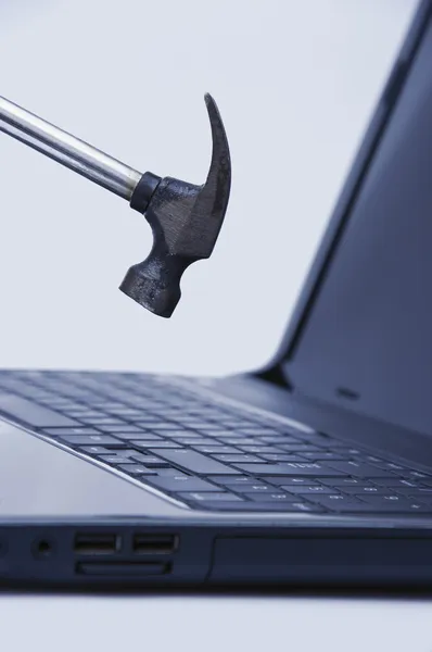 Destroying Laptop — Stock Photo, Image