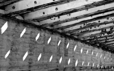 İnşaat satırları ışık ve gölge