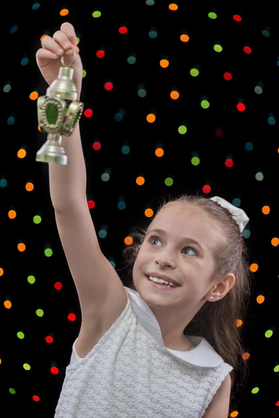 Menina feliz Lanterna Ramadã — Fotografia de Stock