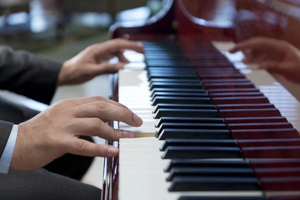 古典的なピアノ音楽 — ストック写真