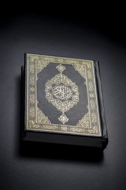 kutsal kitap quran