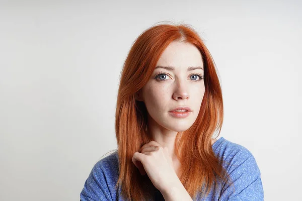 Contemplative Mid Adult Woman Thinking Neutral Positive Look Her Face — Stock Photo, Image