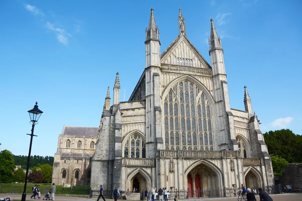 Fachada oeste de la Catedral de Winchester, Inglaterra — Foto de Stock