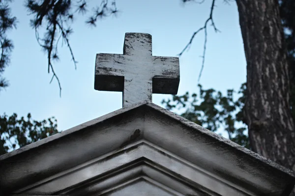 Cruz de pedra — Fotografia de Stock