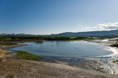 Volkan uzon caldera gölde klorür