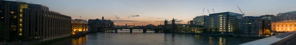 Londra akşam panorama