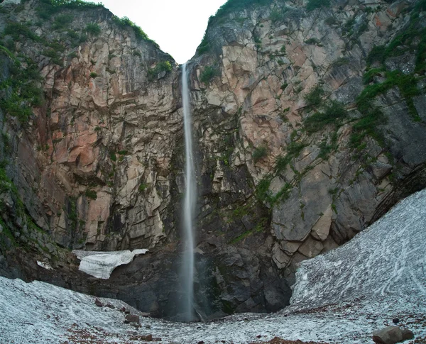 viluchinsky Şelalesi