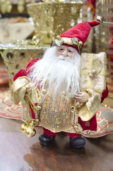 Impresionante Navidad y decoración de año nuevo con Santa Claus rojo — Foto de Stock