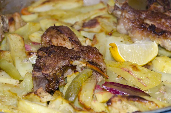 tatlı patates ve sebze ile kızartma tanışın