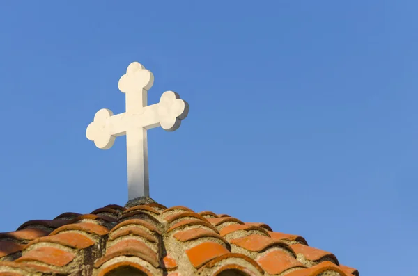 Cruz no topo da igreja velha . — Fotografia de Stock