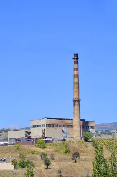 Chaminé de refinaria — Fotografia de Stock