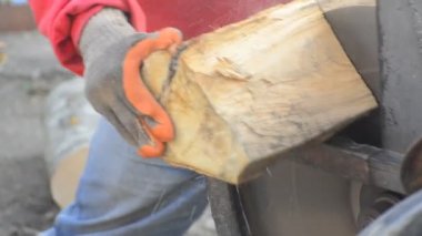 dairesel kesim ahşap kereste gördüm