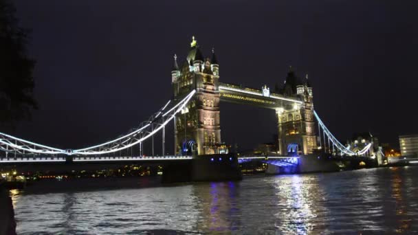 Tower Bridge w Londynie — Wideo stockowe