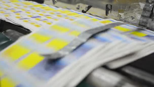 The morning paper press — Stock Video